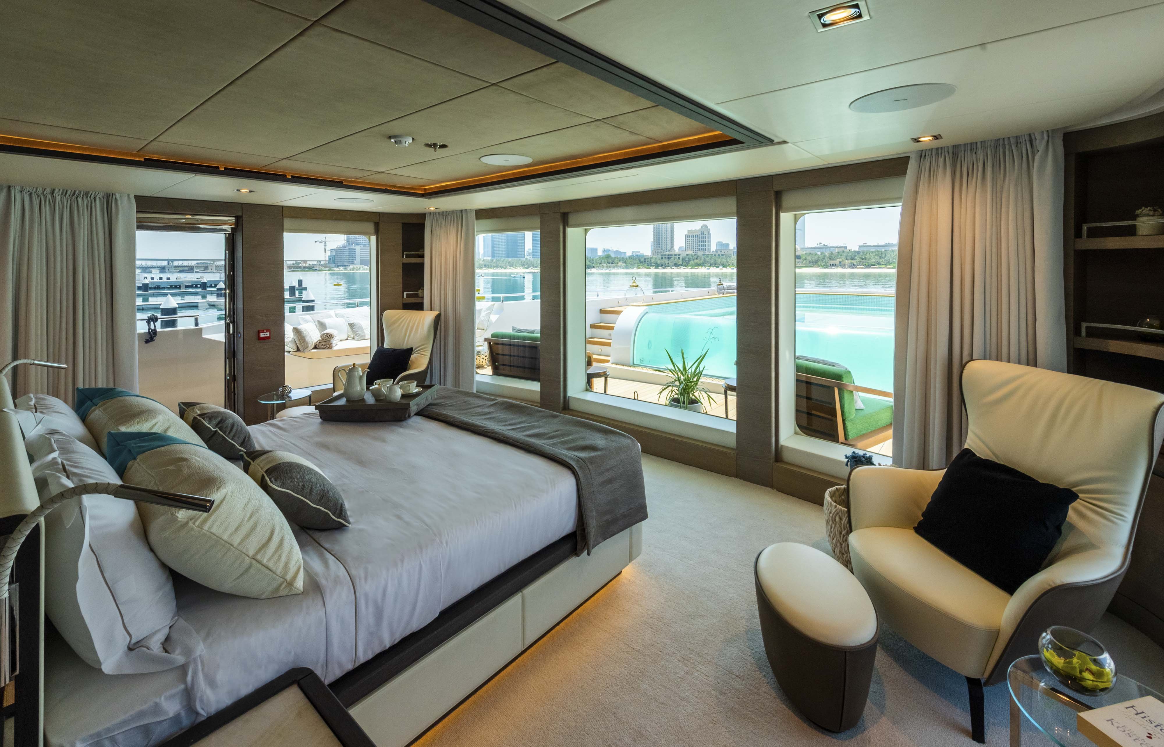 Owners Stateroom (4)
