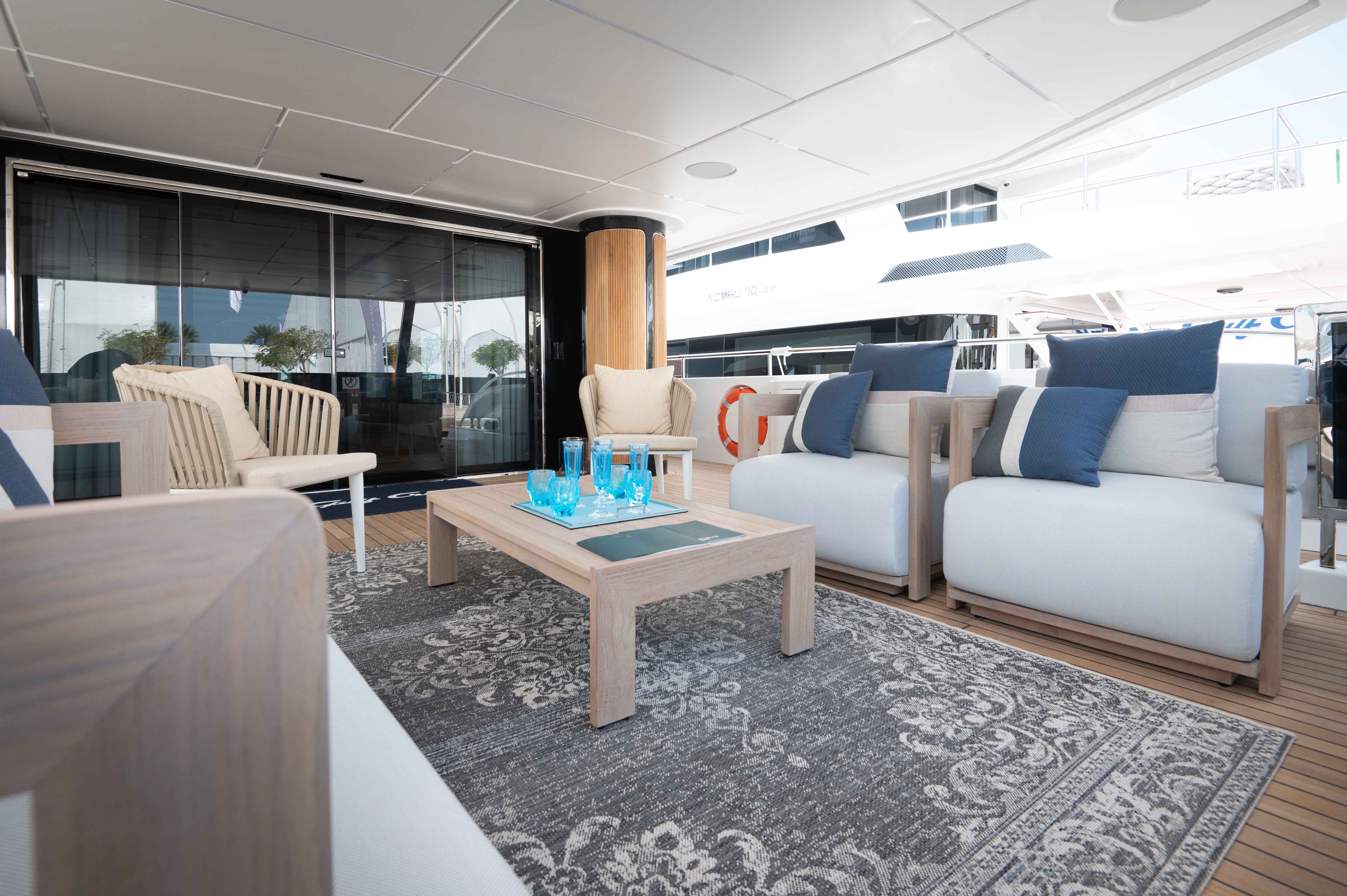 Aft Deck Seating Area (Main Deck)