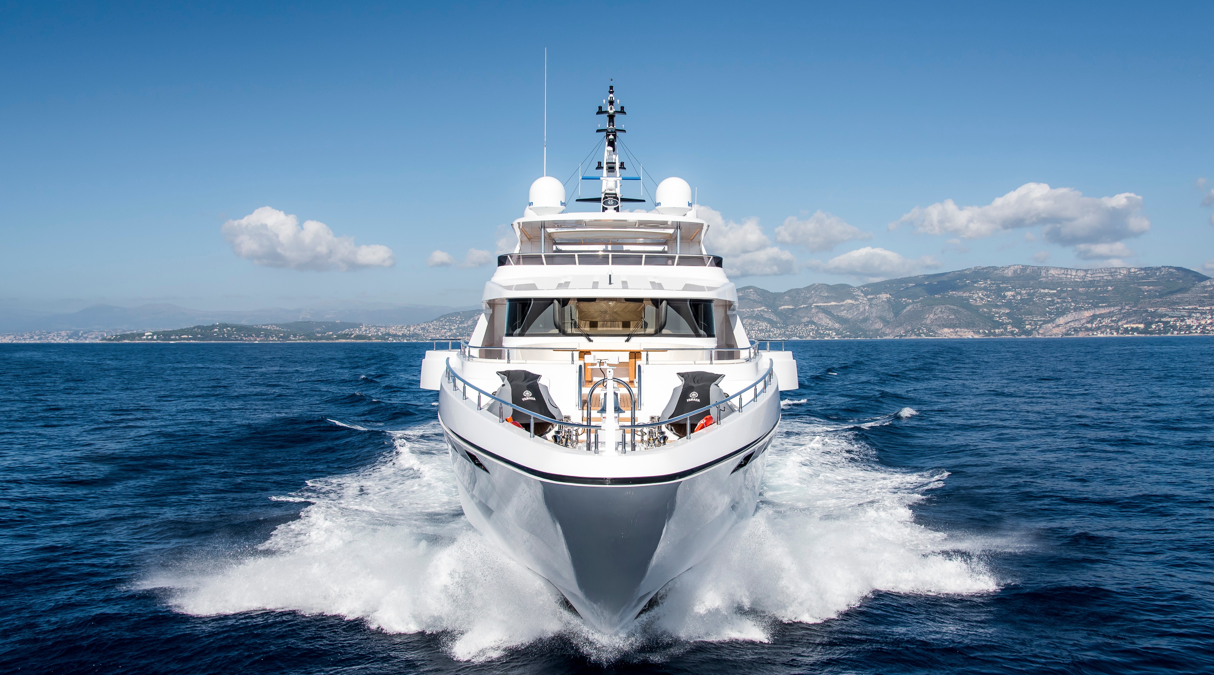 Majesty 140 Luxury Mega Yachts For Sale In Uae Majesty Yachts